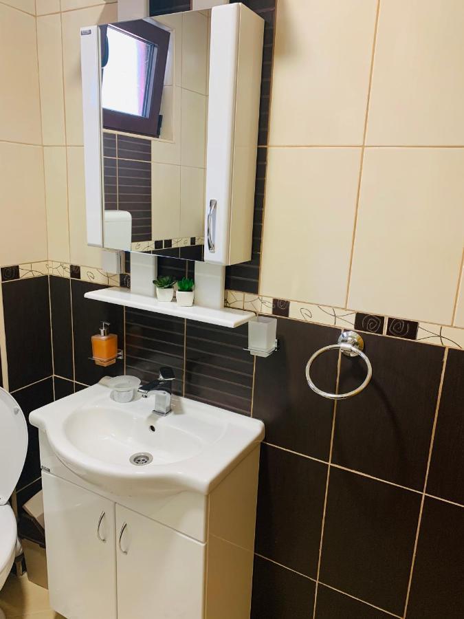 Gara 5 Lejlighed Kotor Eksteriør billede